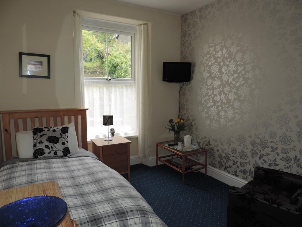 Fern Villa B&B Fishguard Zimmer foto